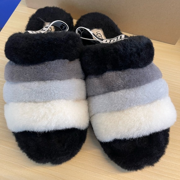 Brand New Ugg Fluff Yeah Slide On Sandals Slippers Black Gray Sherpa - Picture 1 of 4